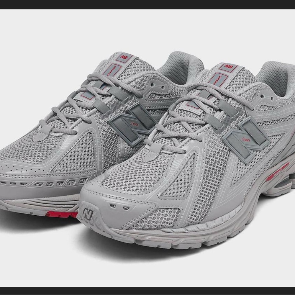 New Balance Gray 1906r like new